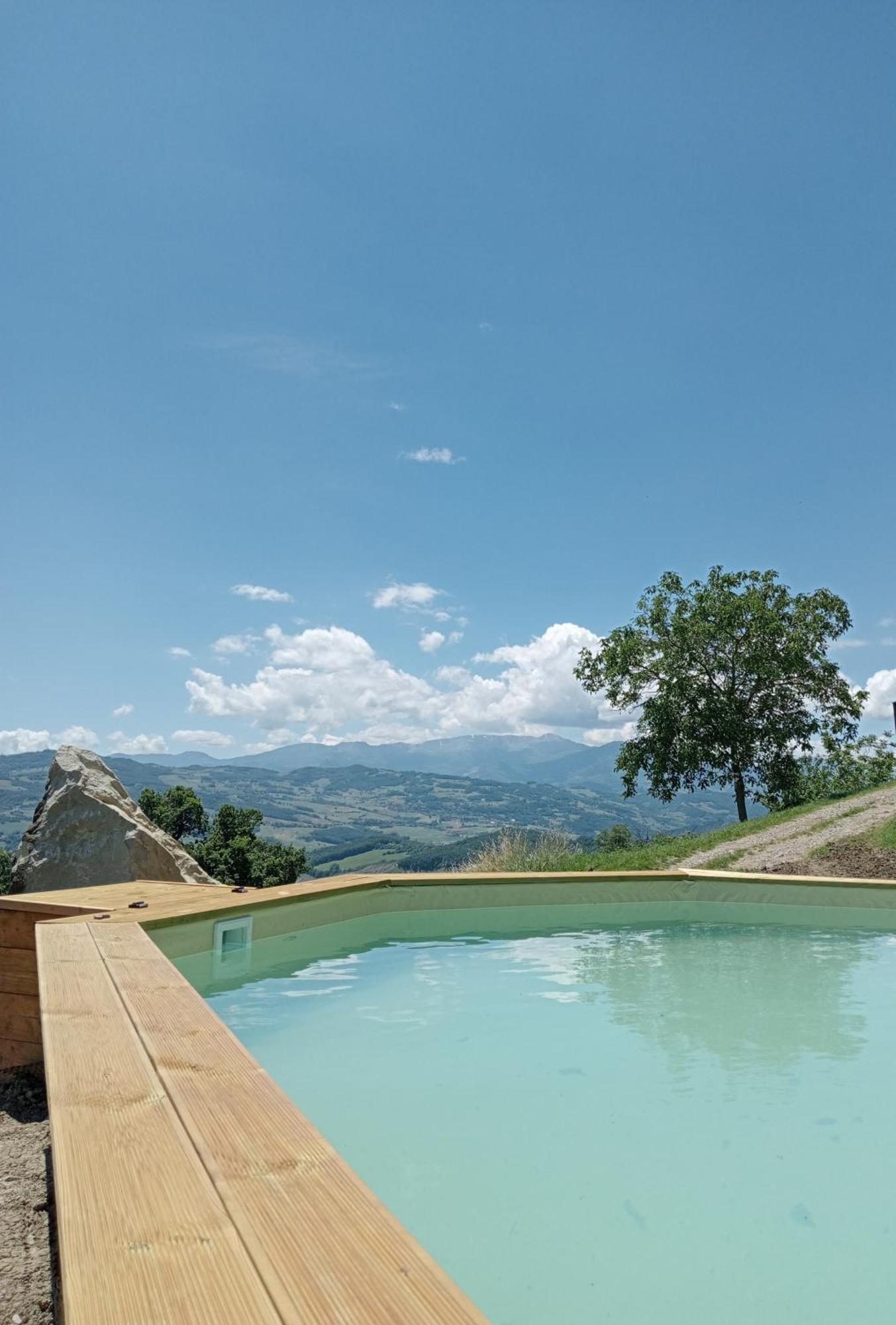 Casale Monte Valestra Panzió Bebbio Kültér fotó